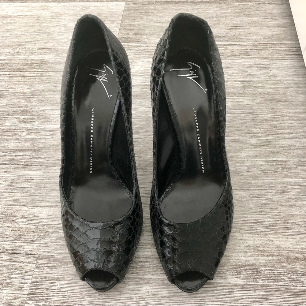 Giuseppe Zanotti Snake Effect Heels Size 40
